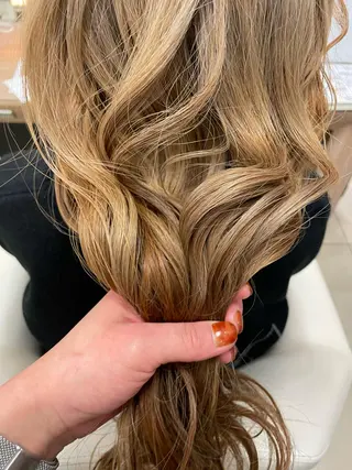 ロング カラー パーマ/ボブ/ ヘルシーカラー/風花のヘアスタイル