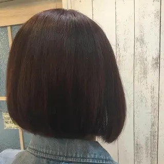 ショート カラー embrace エンブレイスのヘアスタイル