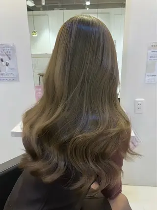 カラー Lee四ツ橋 maayaのヘアスタイル