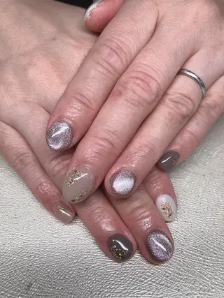 ネイル 𝐴𝑁𝑈𝐸 深爪育成専門サロンのネイルデザイン