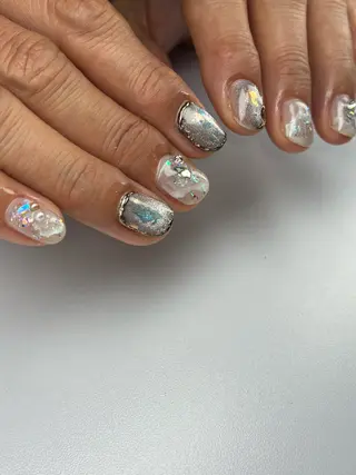 ネイル アトリエみかん所属・MIKA 🍊のネイルデザイン