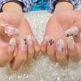 ネイル Nail&eye Belire 新宿のネイルデザイン