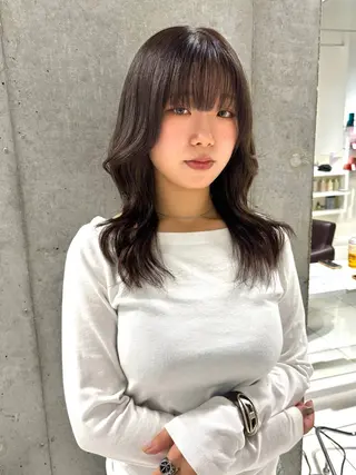 セミロング カラー Miyu🎀レイヤー ／透明感カラー🪽のヘアスタイル