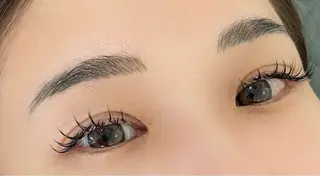 マツエク・マツパ Gym and Salon ATENA所属・momoka🎀 まつげのマツエク・マツパデザイン