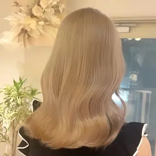 ミディアム カラー TOMTO所属・wakana／ 無料カットモデル募集のヘアスタイル