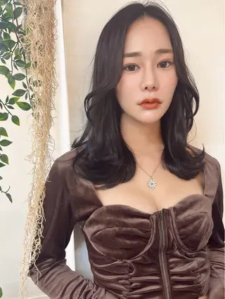 ミディアム シバタ ショウゴのヘアスタイル