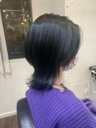 カラー 梅田ハイトーン チダ ヒナノのヘアスタイル