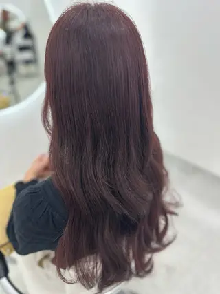 ロング カラー aini　大阪上本町店所属・芥川 未優のヘアスタイル