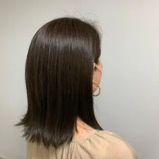 ミディアム カラー ウスイマイコ カット/ケアカラーのヘアスタイル