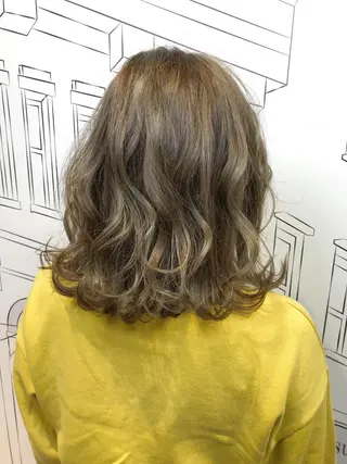 ミディアム カラー レイヤー⭐️カラー ⭐️平川雅史のヘアスタイル