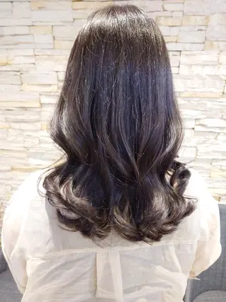 セミロング ブリーチ/ ダブルカラー/RYOのヘアスタイル