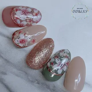 ネイル 豊田 圭子のネイルデザイン