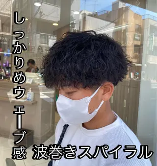 パーマ メンズ 【メンズパーマ✨️ フェザーパーマ】岩城のヘアスタイル