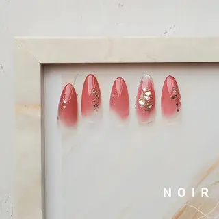 ネイル NOIR所属・NOIR 長谷川のネイルデザイン