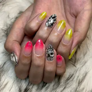ネイル nail salon  DIA所属・出羽 奈津季のネイルデザイン