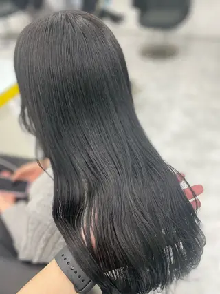 ロング カラー ヘアアレンジ ☁️縮毛矯正✖️ 透明感☁️りくのヘアスタイル