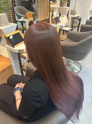 ロング カラー 日高 愛華のヘアスタイル