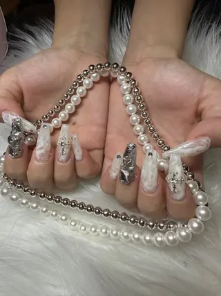 ネイル Pink Alice所属・Pink Alice みきのネイルデザイン