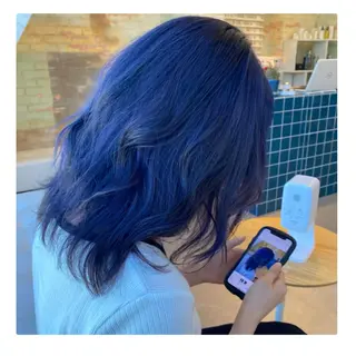 セミロング カラー YUNA ユウナのヘアスタイル