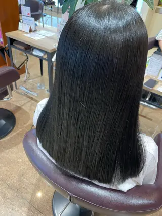 カラー 中間 知佳子のヘアスタイル