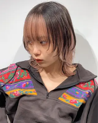 ミディアム ブリーチ/ウルフ ハッシュカット/石山のヘアスタイル