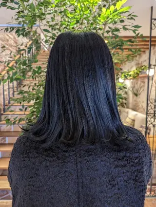 カラー WARREN・TRICOMI NEW YORK 表参道店所属・浅比 惇平のヘアスタイル