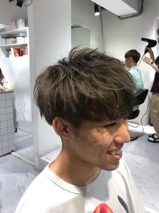 ショート カラー メンズ 赤み消し🌿 透明感カラー🫧のヘアスタイル