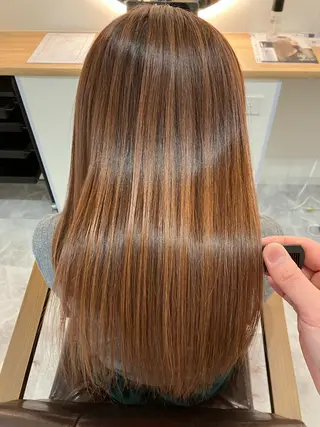 ロング カラー ヘアアレンジ キッズ 関内　髪質改善　特化 re:Magoのヘアスタイル