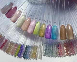 ネイル Chicchi 加茂宮駅徒歩3分のネイルデザイン