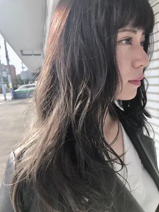 ロング カラー レイヤーカット匠 イソザキノリユキのヘアスタイル