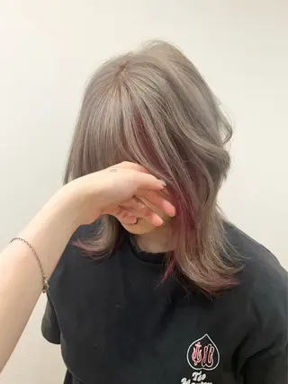 ミディアム カラー Maya🦋 ハイトーン特化のヘアスタイル