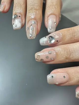 ネイル 12 designのネイルデザイン