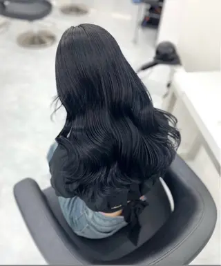 ロング miku/ラベンダー 透明感カラー🪻❤︎のヘアスタイル