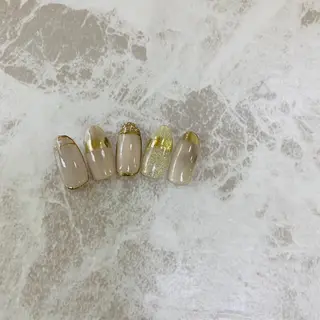 ネイル Feliz所属・Feliz 楽しいネイルサロンのネイルデザイン