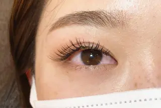 キッズ マツエク・マツパ sola: neolive出沼のマツエク・マツパデザイン