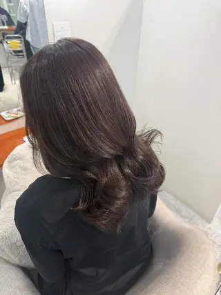カラー セミロング ate.心斎橋 髪質改善のヘアスタイル