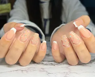 ネイル Nails' Buuのネイルデザイン