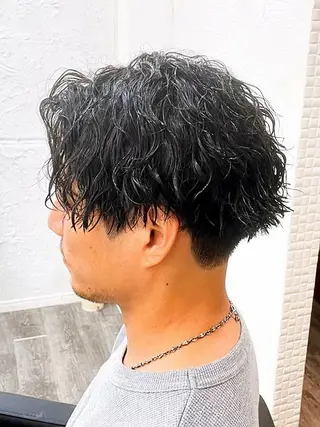パーマ メンズ 鈴木 裕貴のヘアスタイル
