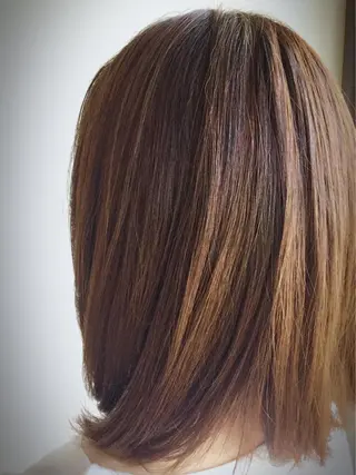 ミディアム ✨白髪ぼかし 🍀MINAKO☆のヘアスタイル