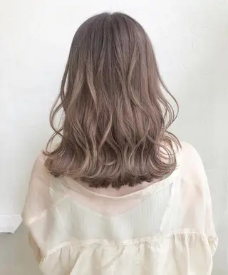 セミロング カラー nakahara madokaのヘアスタイル