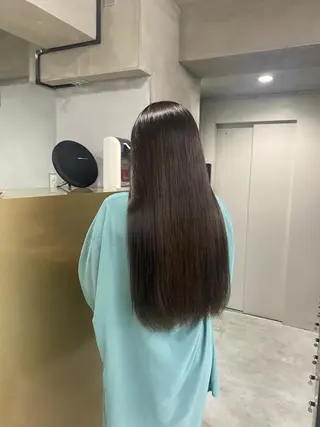 ロング カラー 田代 佳穂のヘアスタイル