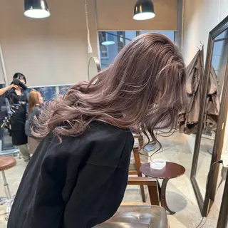 ロング カラー ヘアアレンジ 🩵ྀིハイトーン みほ🎀🫐のヘアスタイル