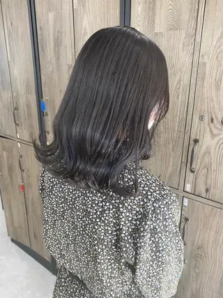 ミディアム カラー ヘアアレンジ 🌷FUKA🌷 まろやかハイトーンのヘアスタイル