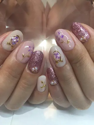 ネイル glow_ nailのネイルデザイン