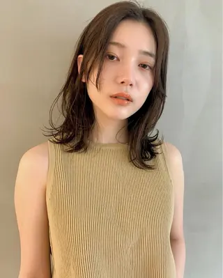 ミディアム カラー GO TODAY  SHAIR SALON 梅田NU茶屋町店所属・田中成美/レイヤー カット/透明感カラーのヘアスタイル