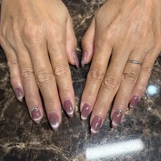 ネイル IROHA NAIL 長谷川唯惺のネイルデザイン