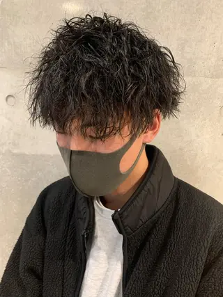 メンズ Produce with SALON VILLAGE所属・メッシュパーマ職人/ 窪田 優也/ツイスパのヘアスタイル