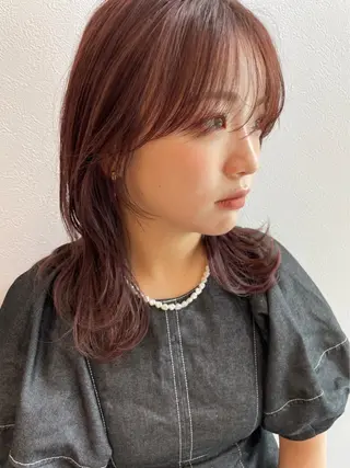 ミディアム Defi梅田 岡 宗杜のヘアスタイル