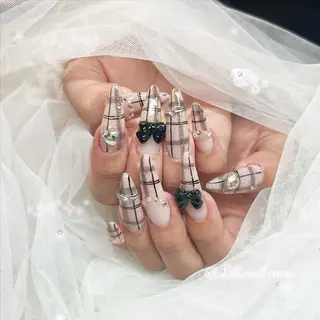 ネイル Lilinail所属・Lili. nail🪽Maoのネイルデザイン