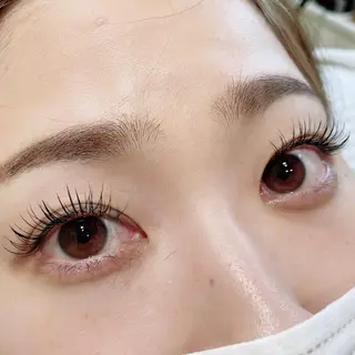 マツエク・マツパ SEALA 高石店所属・SEALA 高石の眉毛・アイブロウイメージ